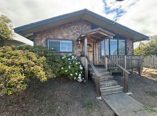 372 S Whipple St, Fort Bragg, CA 95437