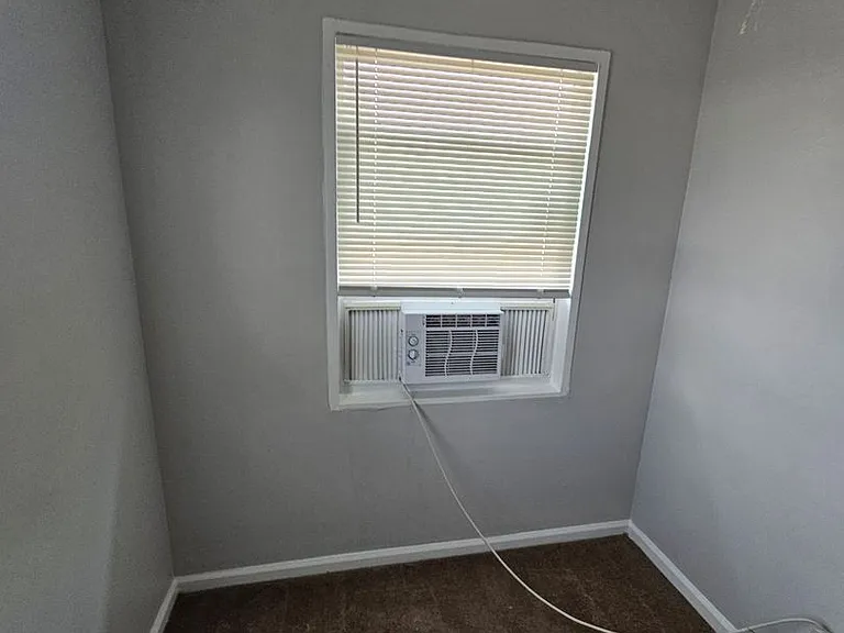 529 Revere Rd — Photo 15