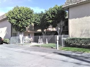 16674 Arrow Blvd APT 21, Fontana, CA 92335