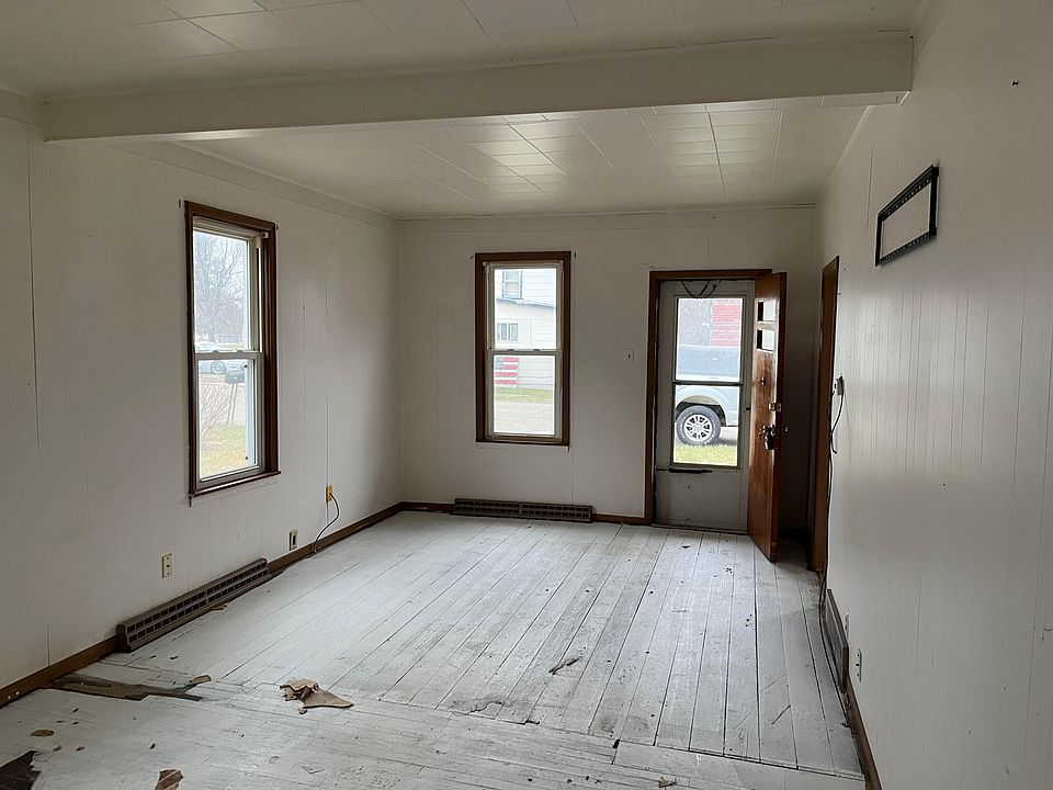 2nd image of 244 Church Ave