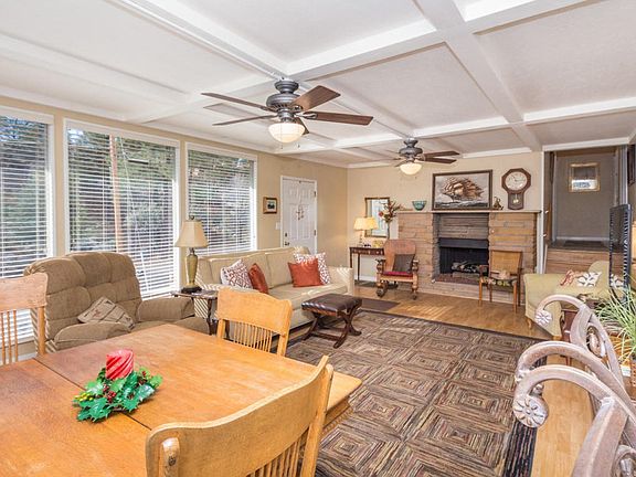 4th image of 640 Schemmer Dr