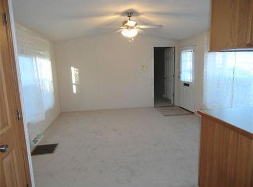 3rd image of 17 Stella Dr