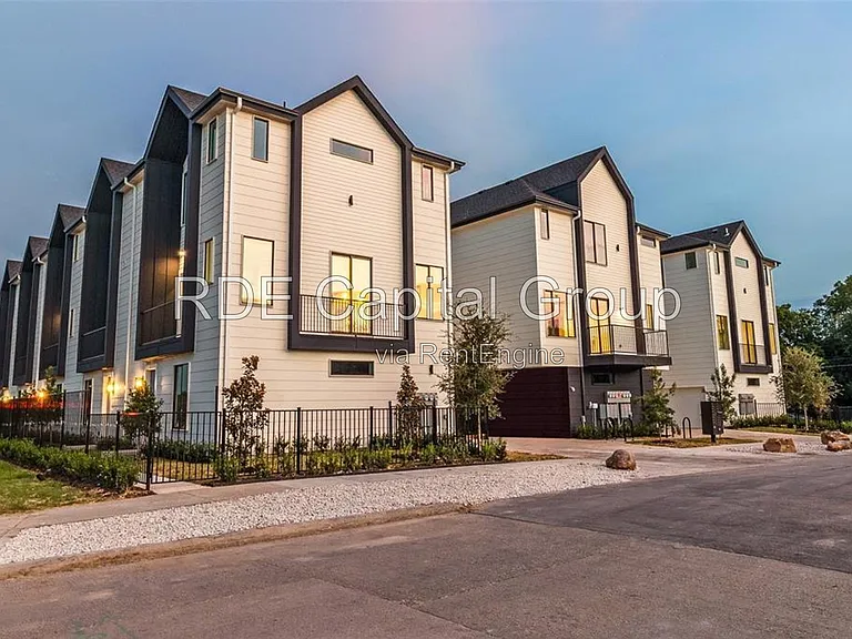 3308 Birmingham Ave #8 — Photo 52