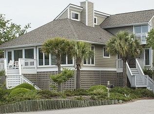 13 Dunecrest Ln, Isle Of Palms, SC 29451