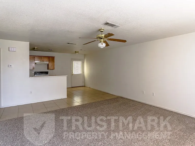 700 S Amy Ln #103 — Photo 10
