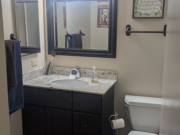 5th image of 107 Croydon Ct