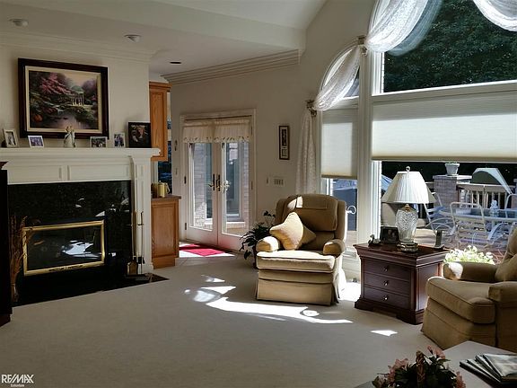 4th image of 53840 Dominique Ct