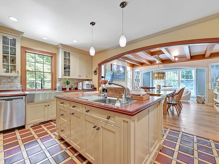 6907 Bradley Blvd — Photo 108