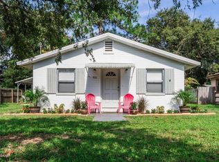911 Hibiscus Ave, Holly Hill, FL 32117