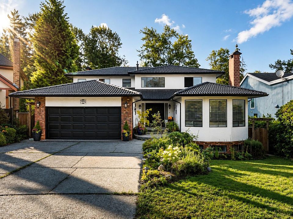1st image of 7995 Woodhurst Dr