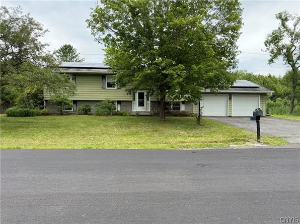 100 Portal Dr, Oriskany, NY 13424
