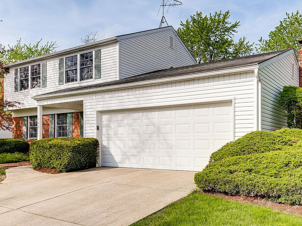 1st image of 133 Aspen Dr