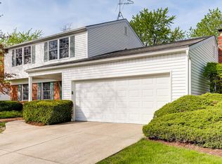 133 Aspen Dr, Schaumburg, IL 60194