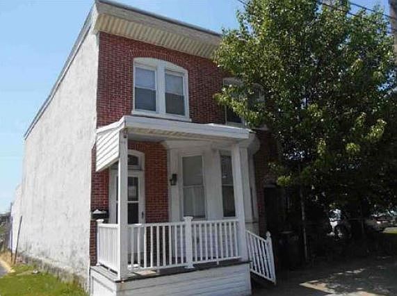 1st image of 1506 Lancaster Ave
