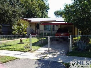 422 Adrian Dr, San Antonio, TX 78213