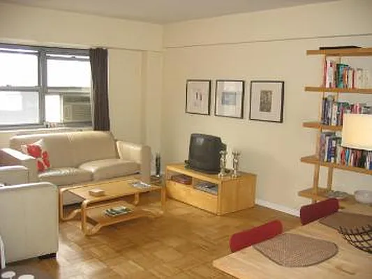 Sold by Corcoran | media 3