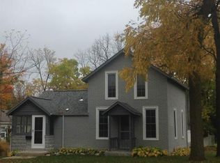 206 W High St, Fenton, MI 48430