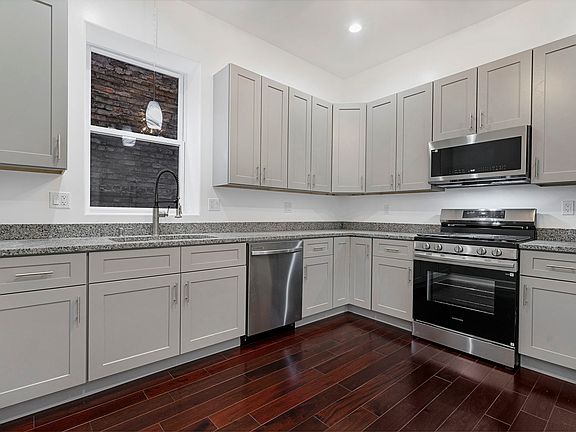 5th image of 140 W 66th St APT 1F