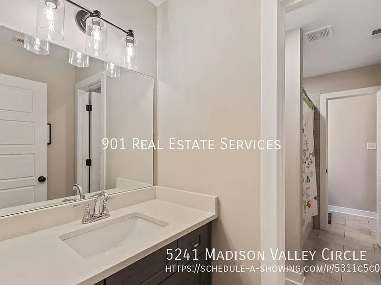 5241 Madison Valley Cir — Photo 32