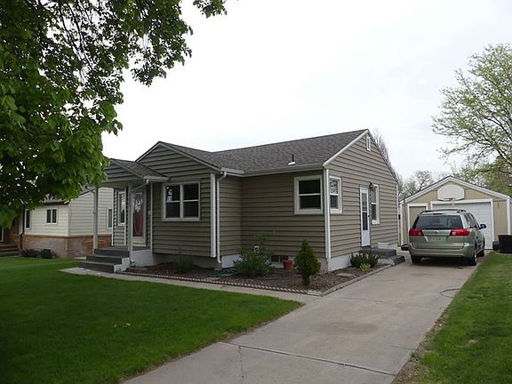 2nd image of 2429 Coronado Ct