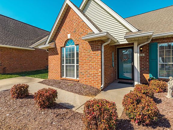 3rd image of 416 Biltmore Cir