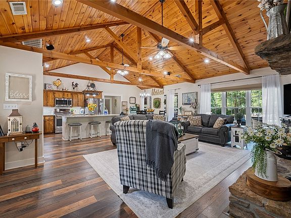 4th image of 6207 McClure Rd