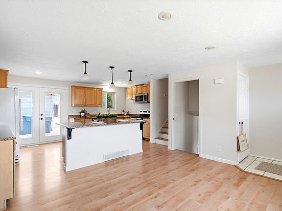5th image of 5826 S Village Way E