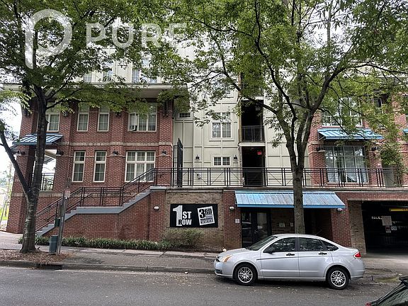 3rd image of 1101 W 1st St APT 409