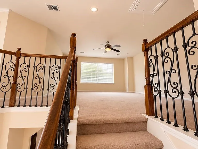 7827 Mesquite Manor Ln — Photo 9