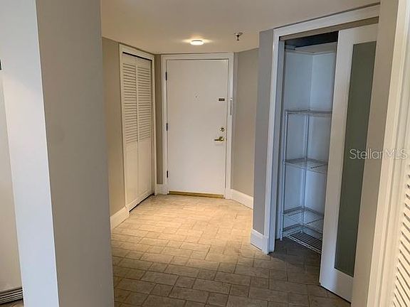 3rd image of 400 E Colonial Dr APT 602