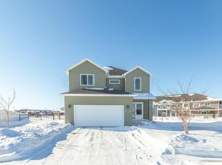 2845 Umber Ct S, Fargo, ND 58104