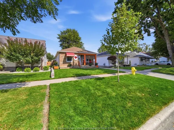 2540 Chandler Rd, Windsor, ON N8W 4B1