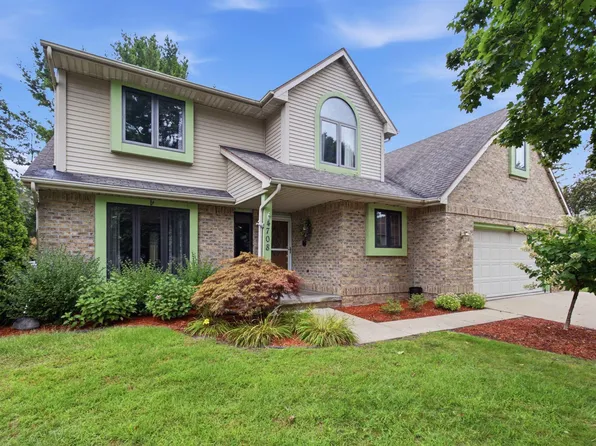 4708 Trail Wood Cir N, Midland, MI 48642