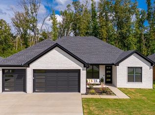 876 Oak Forest Cir, Sherwood, AR 72120