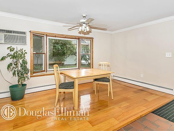 5th image of 14 Boston Ave