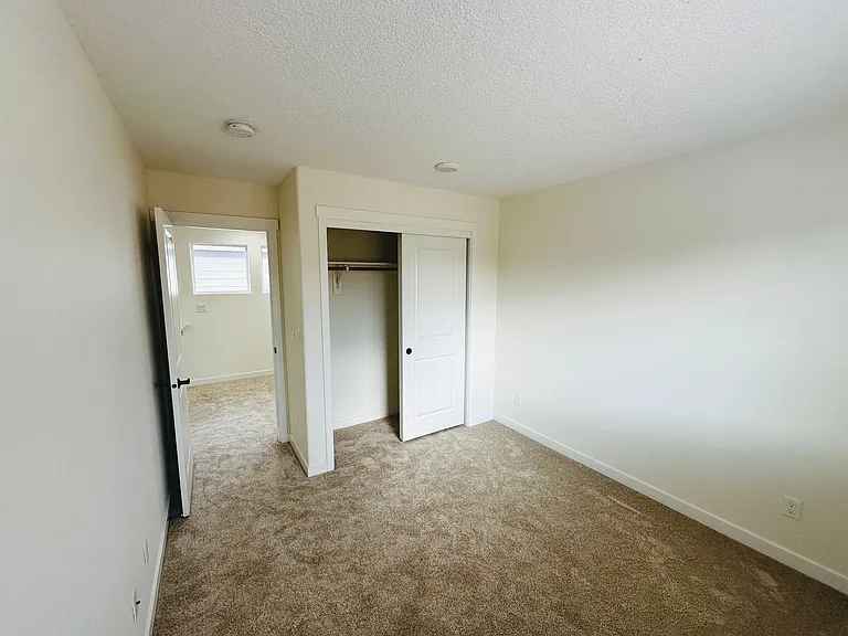 487 SW Aldea Ter — Photo 25