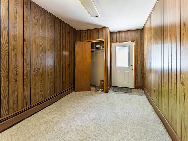 82 Terrace Dr — Photo 11