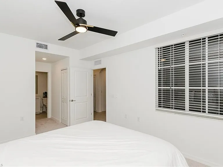 5715 Double Eagle Cir #4422 — Photo 13
