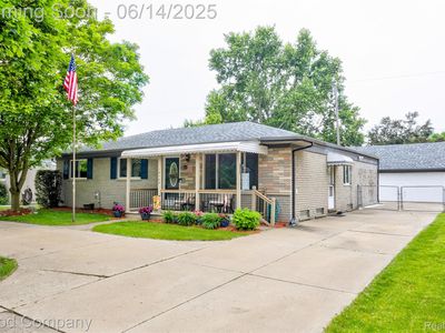 19789 Merriman Rd, Livonia, MI, 48152