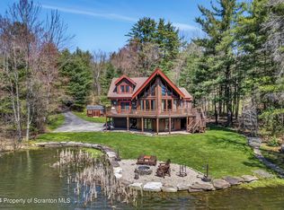 106 N Lake Rd, Montrose, PA 18801