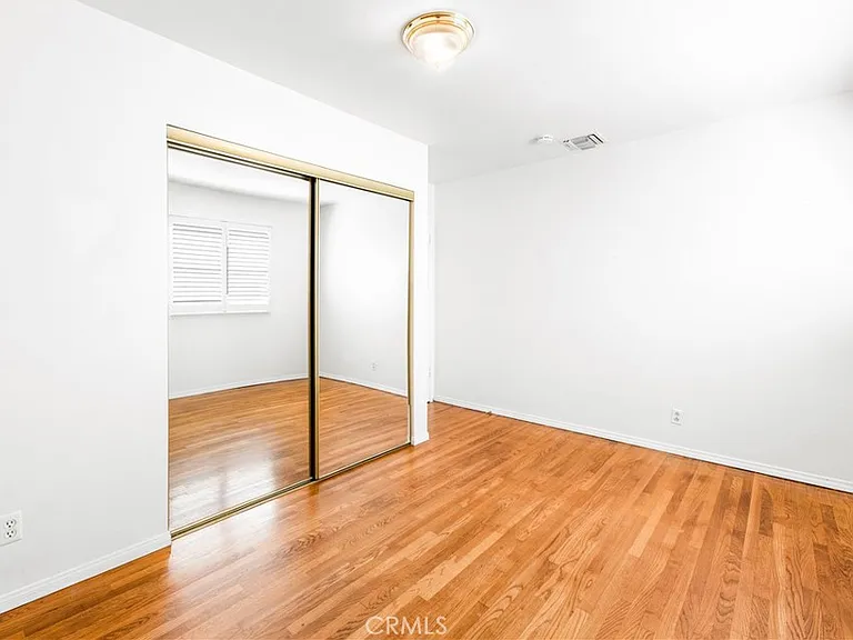 1231 E Mayfair Ave — Photo 23