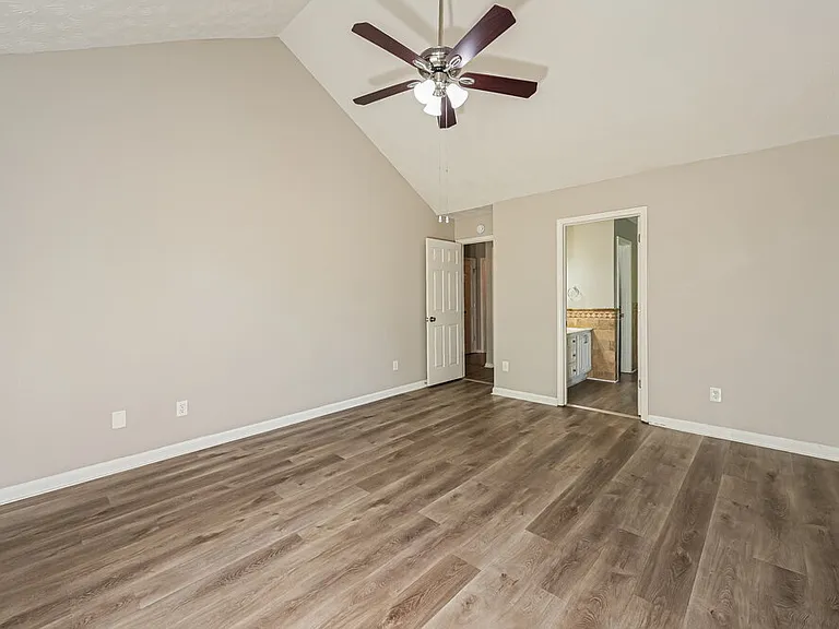 615 Waltman Point Pl — Photo 9