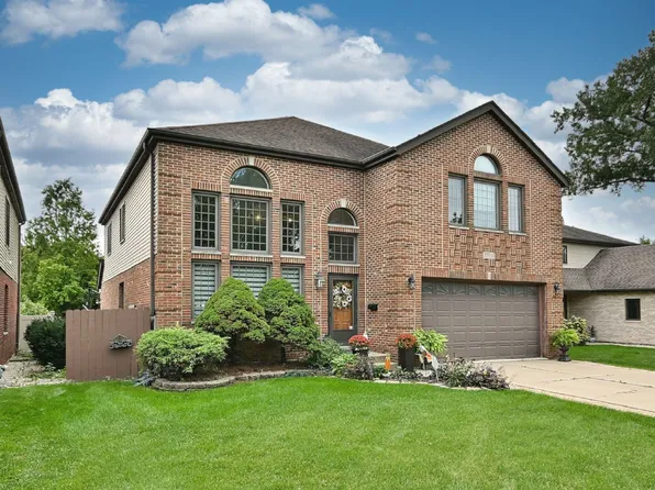 1739 Farwell Ave, Des Plaines, IL 60018