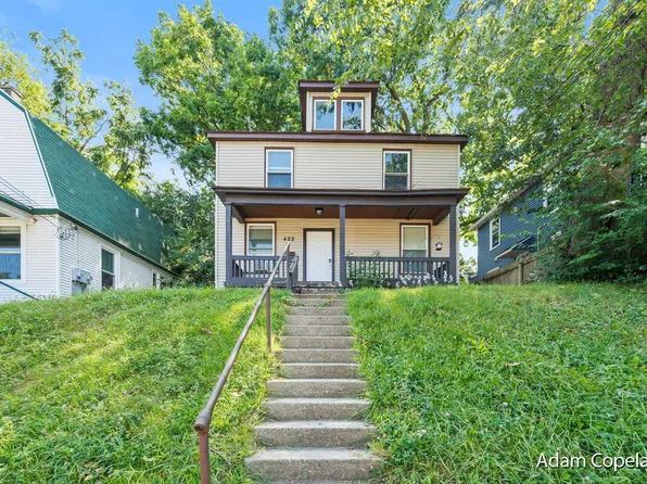 422 Leonard St NE, Grand Rapids, MI 49503