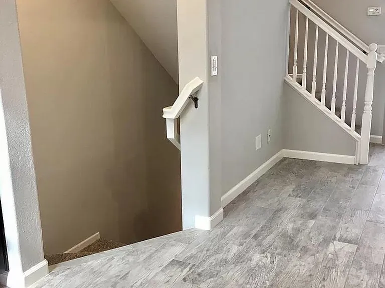 516 Almond Rd — Photo 8