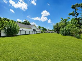 1035 Adolph Dr, Houston, TX 77091