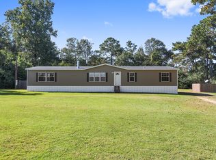 437 Smithburg Rd, Osyka, MS 39657