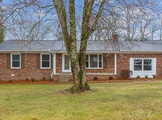 239 Austin Dr, Portland, TN 37148