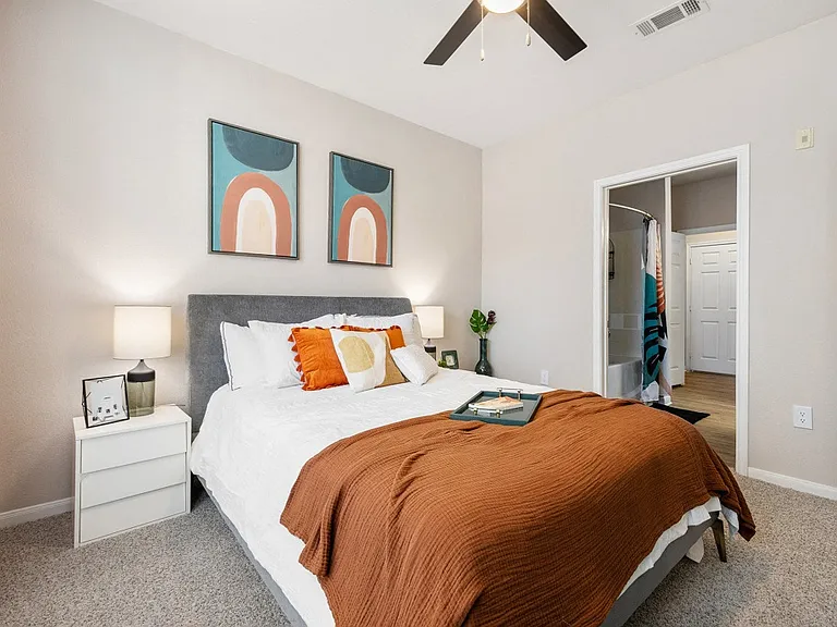 Las Brisas Apartments in Round Rock, Texas
