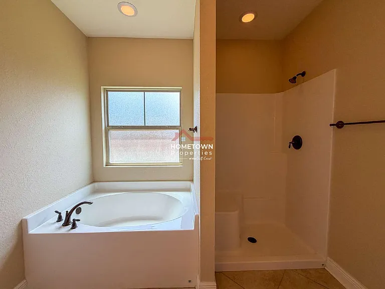 5573 Nate Ln — Photo 16